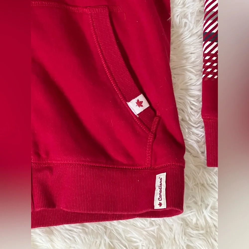 Canadiana Red Full Zip Hoodie Sweatshirt Youth XL (14–16) Canada Patch